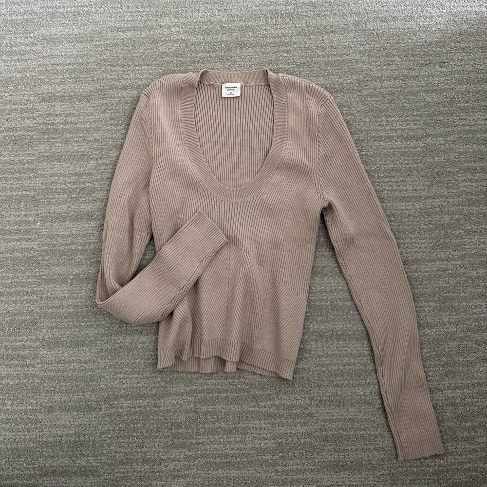 Abercrombie Scoop Neck Shirt